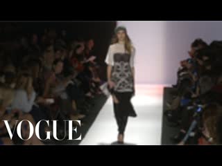 BCBG Max Azria Ready to Wear Fall 2013 Vogue Fashion Week Runway Show