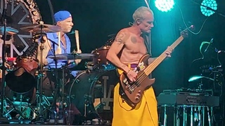 Red Hot Chili Peppers ~ Intro Jam ~ Around the World~ Star Lake Burgettstown 7/02/34