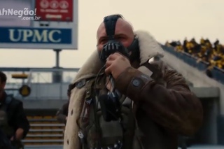 A cena de Bane que ficou de fora do filme do Batman