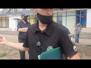 Помог водителю избежать развода полиции Константиновки.