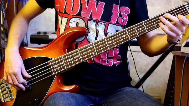 Jamiroquai Time Wont Wait Bass Cover (