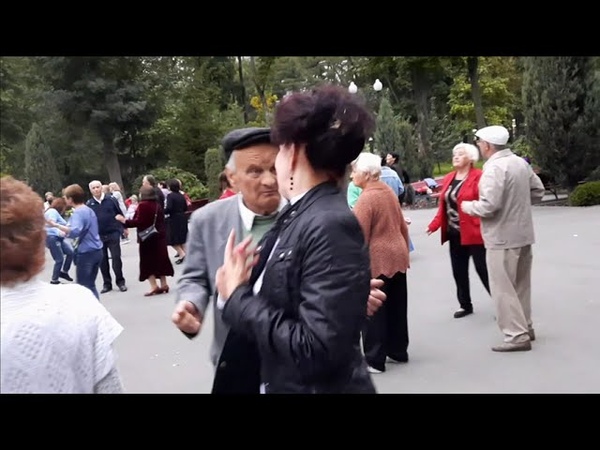 ЦЕЛУЙ, ЦЕЛУЙ, ЦЕЛУЙ МОЯ
