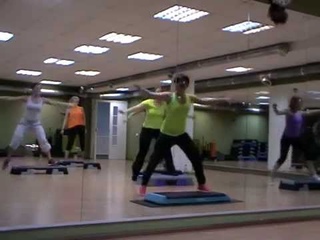 2. Степ аэробика. Базовый курс.