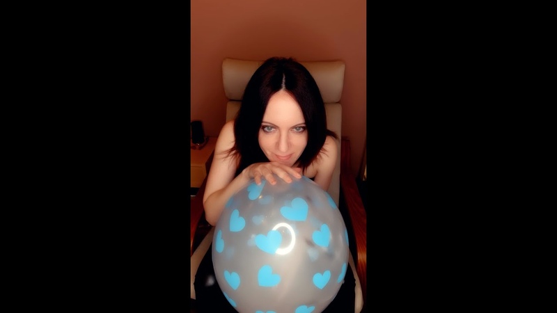 Balloon Blowing Transparent balloon Blue heart in leather