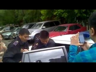 Произвол ментов