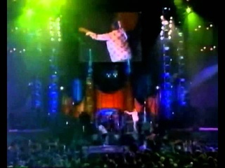 Hi, Axl! Where’s Axl?