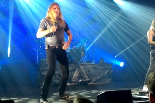 Apocalyptica - Lille aéronef -