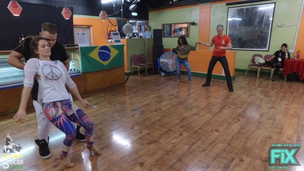 Zouk dance Londres at FIX Demo after Class Kris and Ale Pedrinho