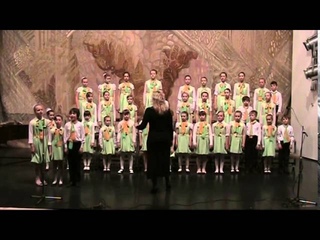 сл. і муз. Лесі Горової «Музика звучить»  Солісти - Анна Кашперук, Назар Власюк, Олеся Якобчук