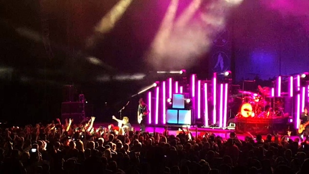 Papa Roach Hollywood Whore Buzzfest