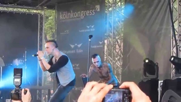 Solar Fake Face Me (live Amphi
