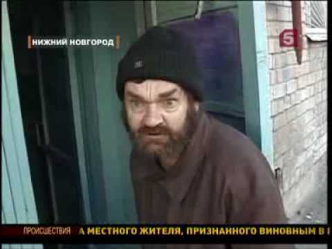АЛКАШ ПЫТАЕТСЯ ЗАРЕЗАТЬ