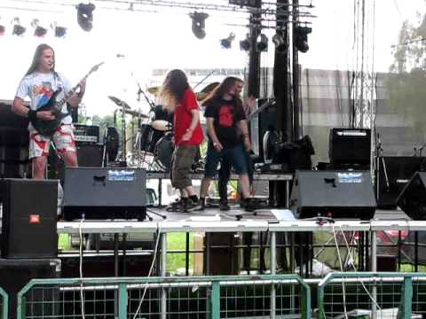 KAČ ENKA MINCING FURY AND GUTTURAL CLAMOUR OF