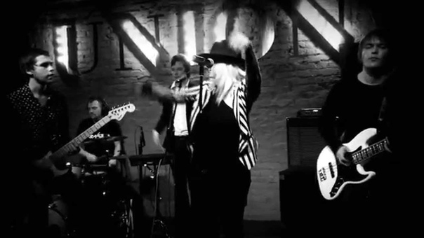 Creamscream Моя луна ( Live Union)
