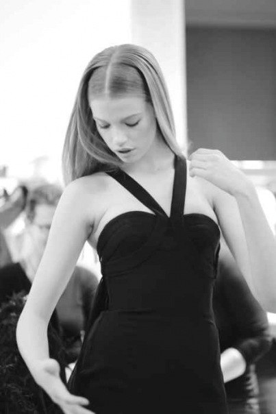 Николь Авелина | Martin