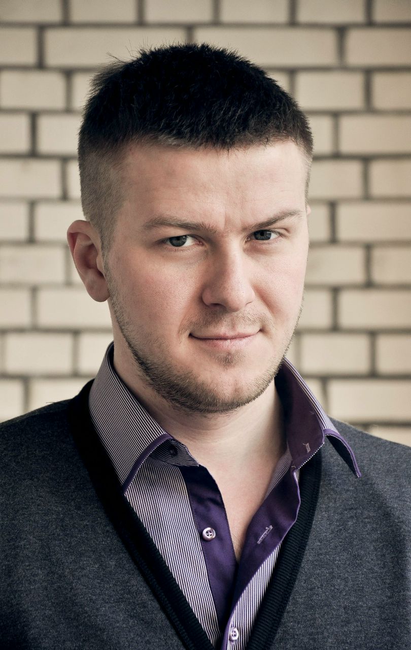 Александр Торба 亞歷山大 | 