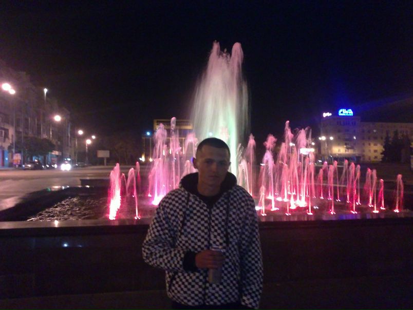 №106, Антон Красников, 35 лет, Торез №106, Антон Красников, 35 лет, Торез