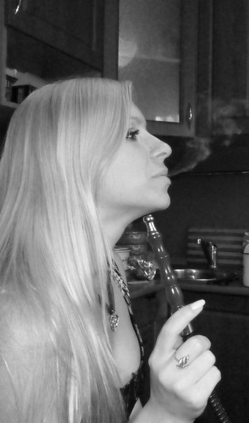 Анюта Савельева ˙·٠•● sex simvol ●•٠·˙ | Мелитополь