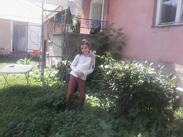 Аня Лещенко, Россия, Луганск