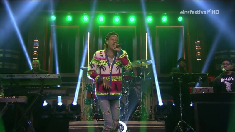 Wiz Khalifa Bake Sale ( The Tonight Show Starring Jimmy