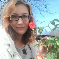 Оля Попова-Виноградова