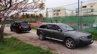 Audi VS BMW VS Jaguar VS Suzuki VS Subaru - Tug of War