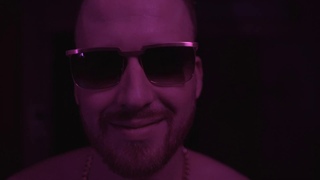 Johnny Ciggs - Hotel Kanade (Official Video)