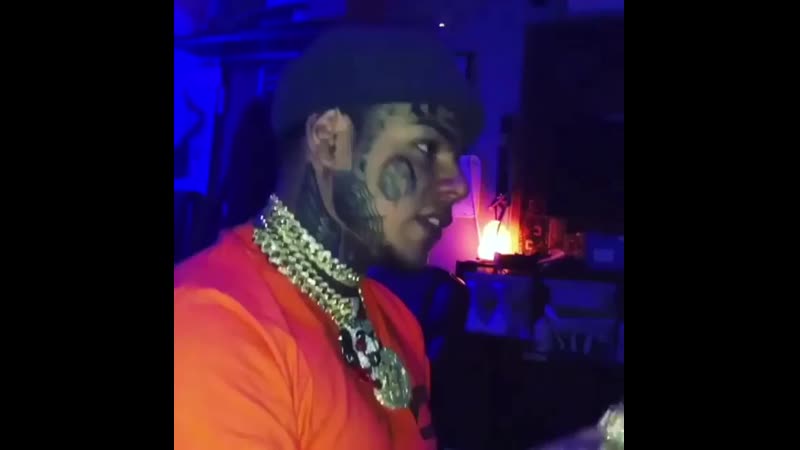 6ix9iine_fan1CAppwArl2my.mp4