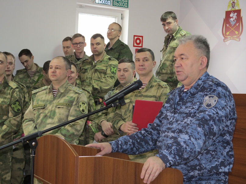 Томская Росгвардия поздравляет женщин с Международным женским днем, изображение №3