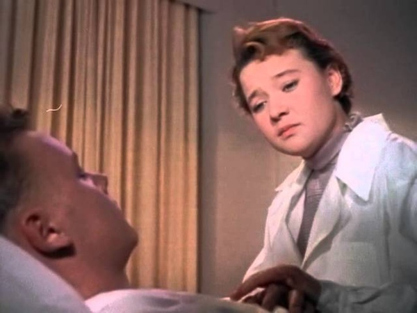 Песни про сердце тексты. Сердце бьётся вновь фильм 1956. Людмила гурченко 1956. Советский фильм сердце бьется вновь (1956). Афоризмы о любви осенью.