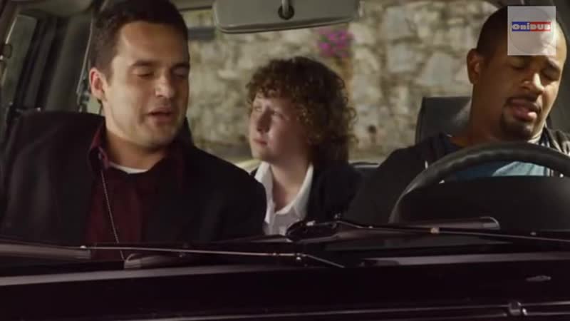 Lets Be Cops, Вроде бы копы, озвучка DJ