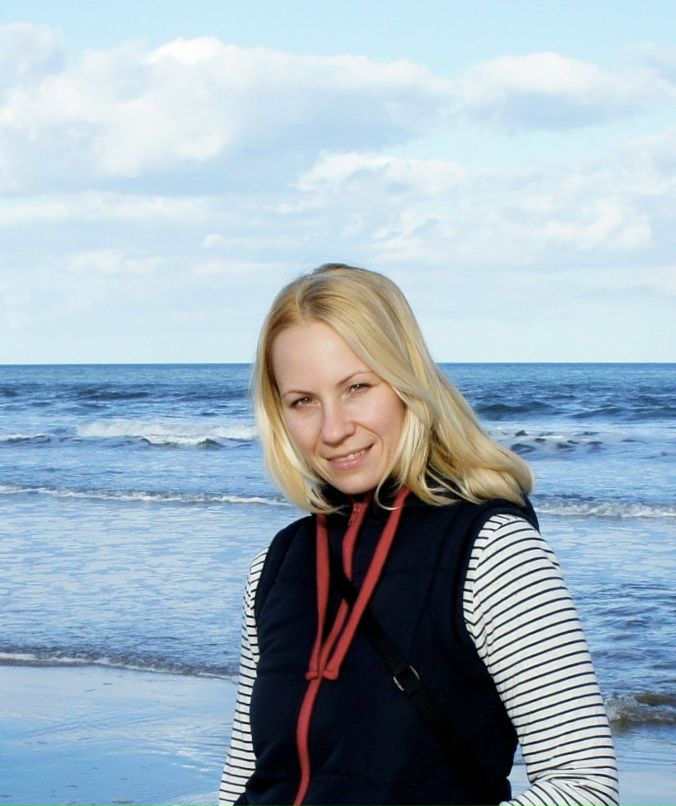 Елена Суркова | London