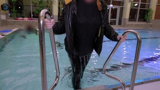 Down jacket paddle