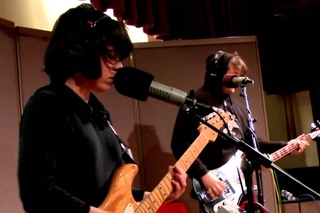 Screaming Females - Rotten Apple