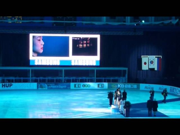 Golden Spin Ladies Victory Ceremony ЮНА КИМ, МИКИ АНДО И ЮЛИЯ