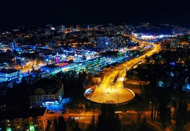 Экскурсия "Вечерний Сочи" - 1 отзыв, цена 12500 ₽