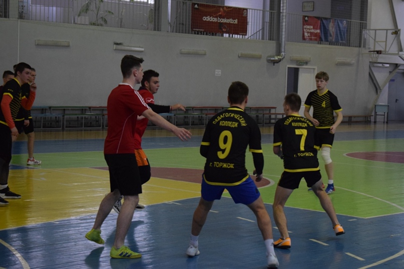 Играй, страна! "Галопом по Европам": гандбольный декабрь в Твери и Торжке, изображение №1