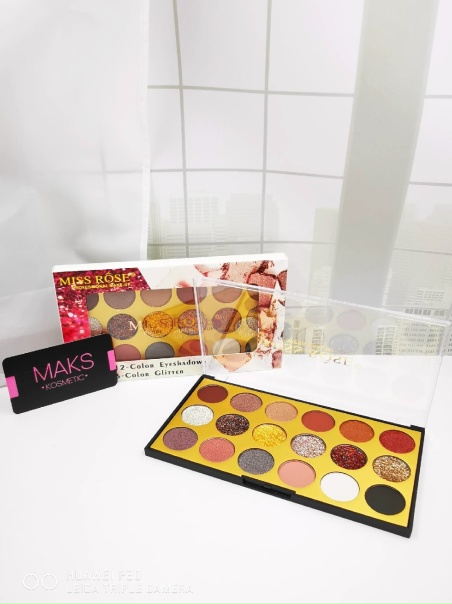 fgG6bdeMYUw.jpg?size=453x604&quality=95&