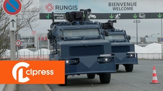 Agriculteurs : Rungis protg par les blinds Centaure (31 janvier 2024, Rungis, France) 4K
