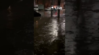 На Борщагівці прорвало каналізаційну трубу