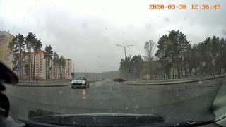 На телефоне г.