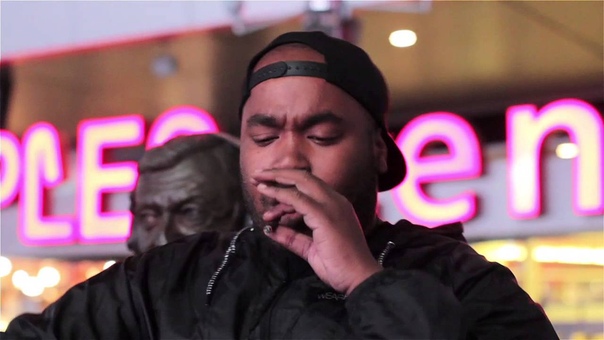 Eddy Baker Sneakers ( Music