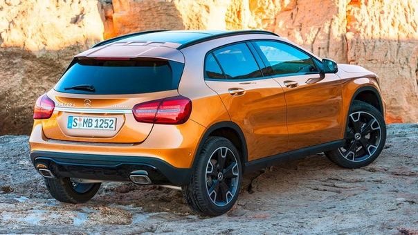 Mercedes Benz GLA 220 d 4 MATIC 2017,