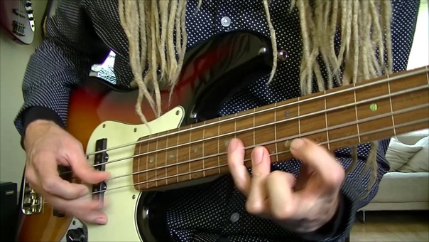 Fretless Bass with Reverb Double